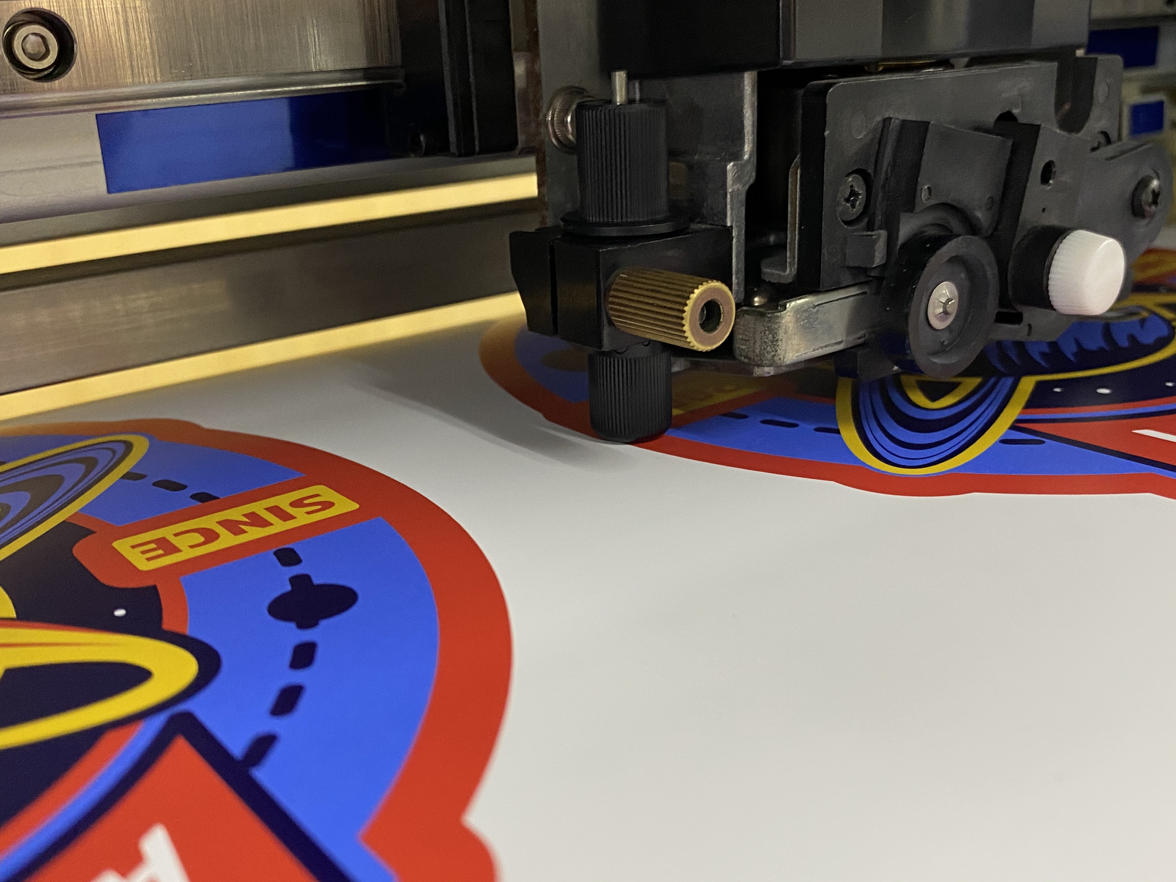 カットしている画像